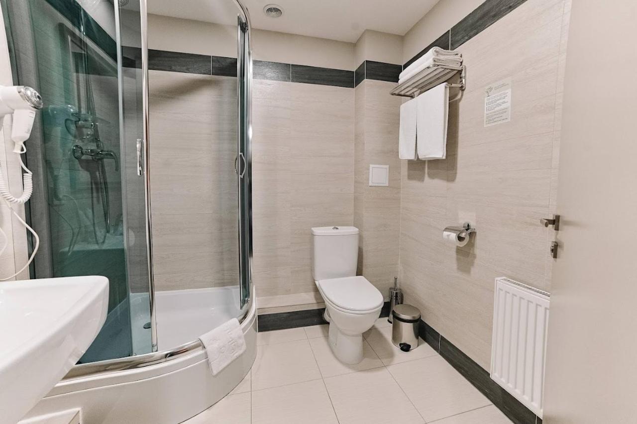Boutique Hotel Central 리우네 외부 사진
