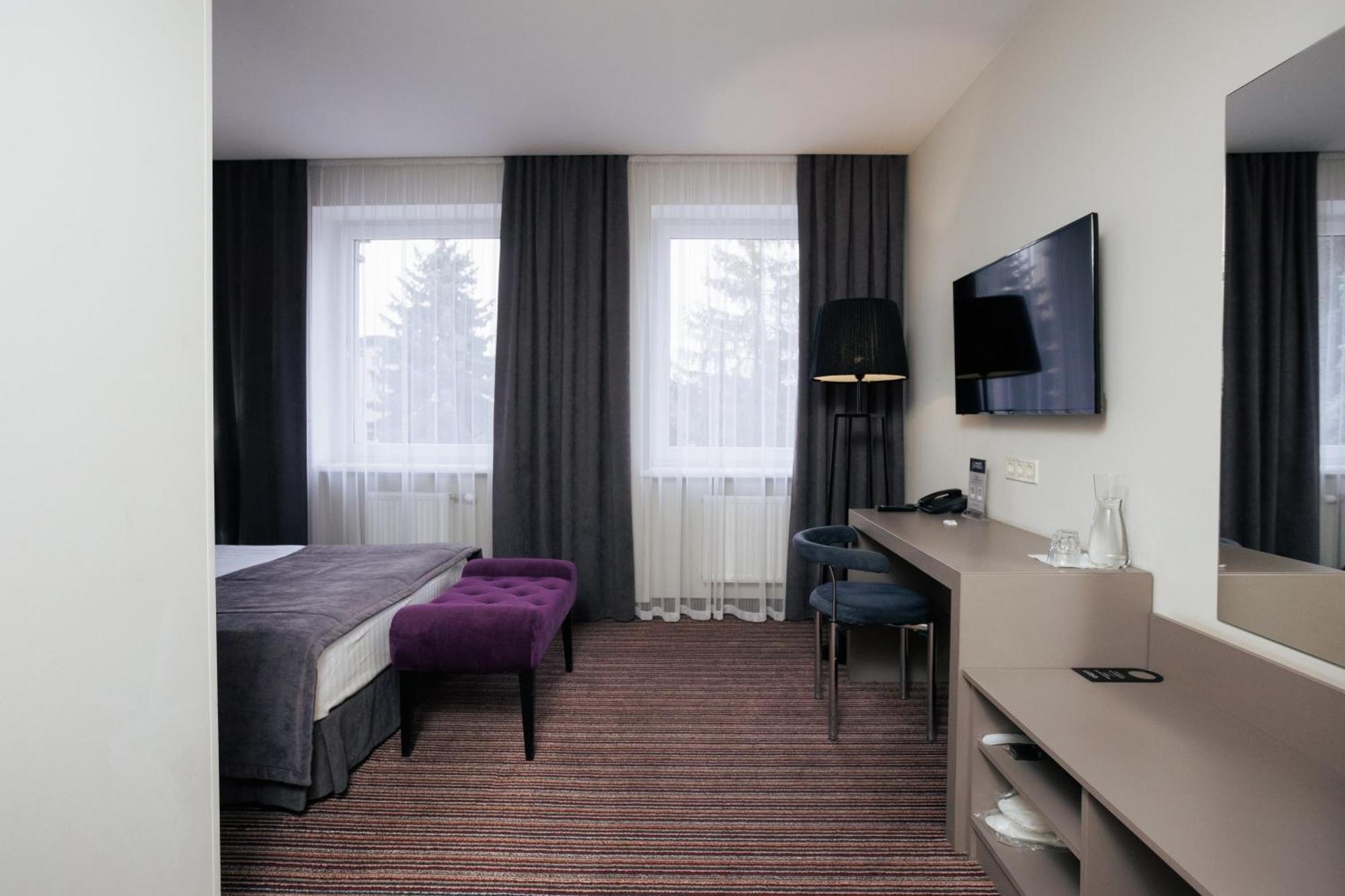 Boutique Hotel Central 리우네 외부 사진