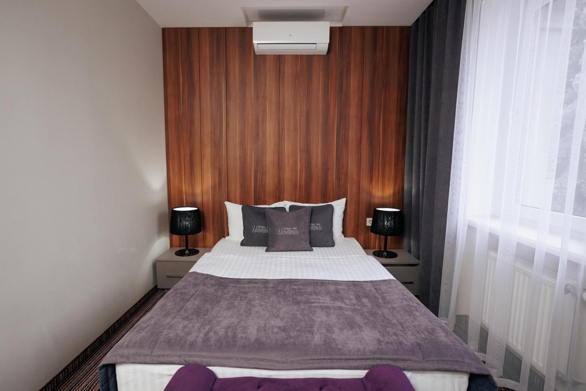 Boutique Hotel Central 리우네 외부 사진