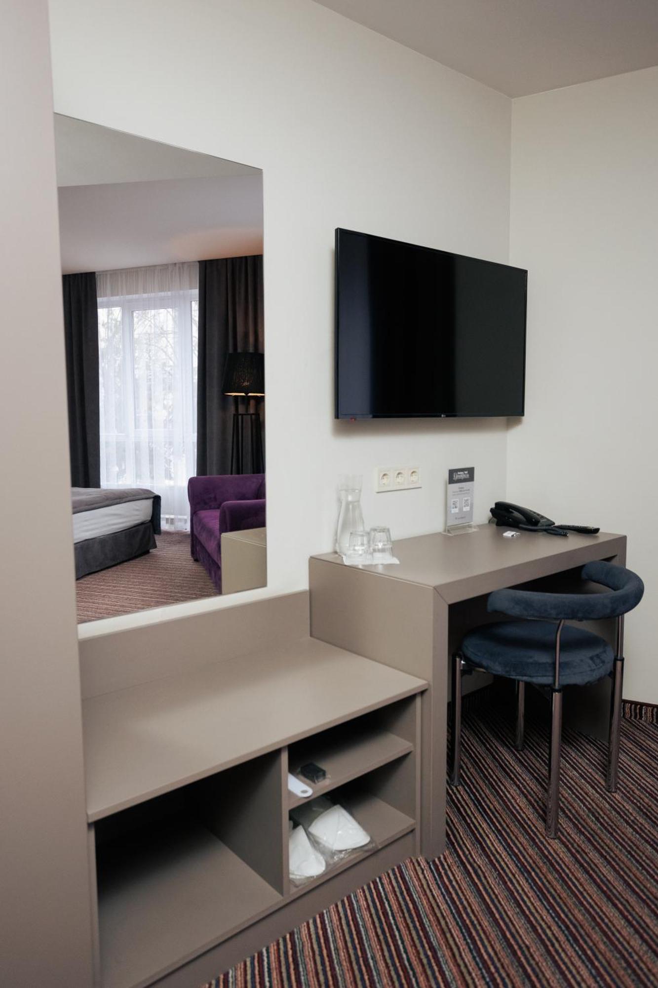 Boutique Hotel Central 리우네 외부 사진