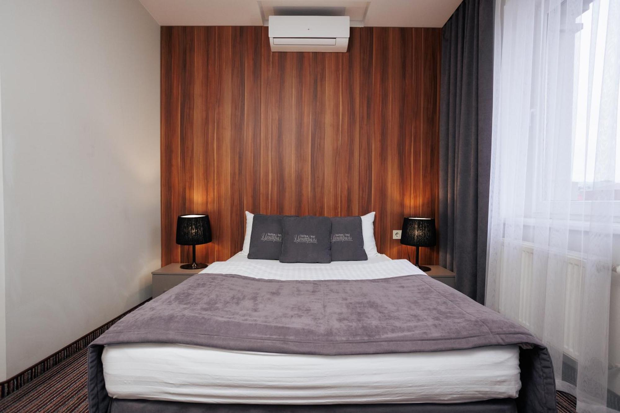 Boutique Hotel Central 리우네 외부 사진