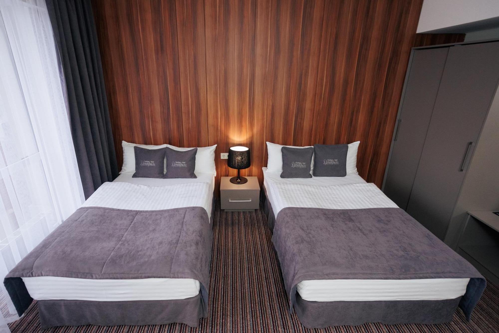Boutique Hotel Central 리우네 외부 사진